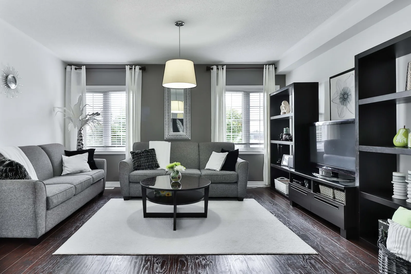How Do I Choose An Air Purifier For A Large Living Room?